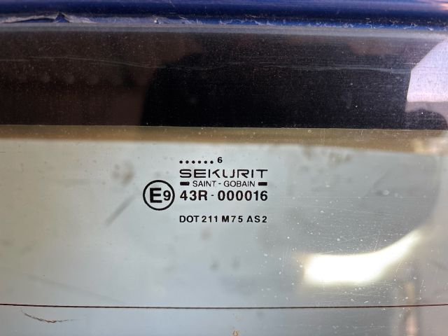 bontott CITROËN BERLINGO Csomagtérajtó (Részeivel)