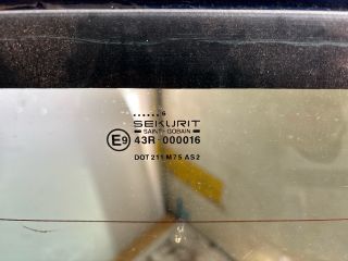 bontott CITROËN BERLINGO Csomagtérajtó (Részeivel)