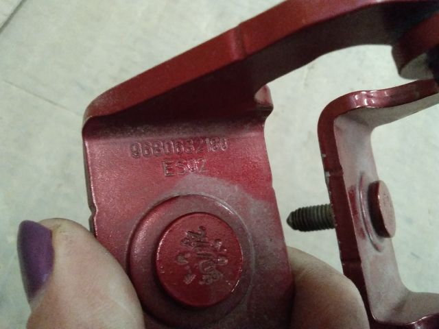 bontott CITROËN BERLINGO Csomagtérajtó Zsanér