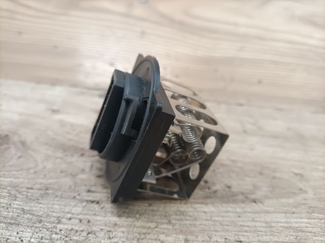 bontott CITROËN BERLINGO Előtét Ellenállás Fűtőmotor