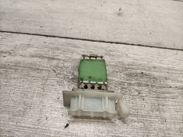 bontott CITROËN BERLINGO Előtét Ellenállás Fűtőmotor