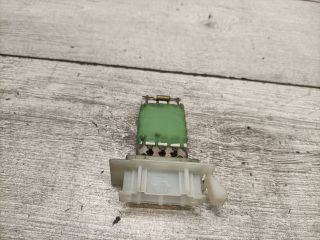 bontott CITROËN BERLINGO Előtét Ellenállás Fűtőmotor