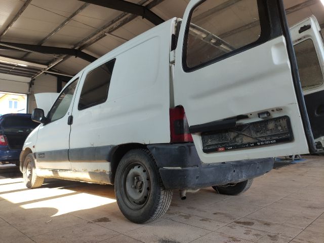 bontott CITROËN BERLINGO Előtét Ellenállás Fűtőmotor