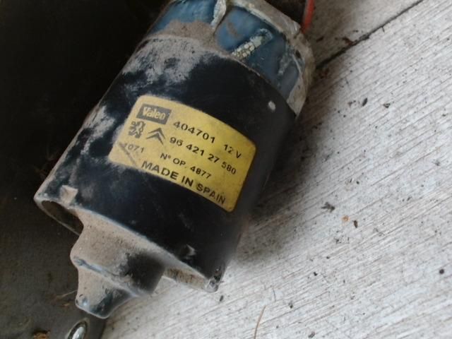 bontott CITROËN BERLINGO Első Ablaktörlő Motor