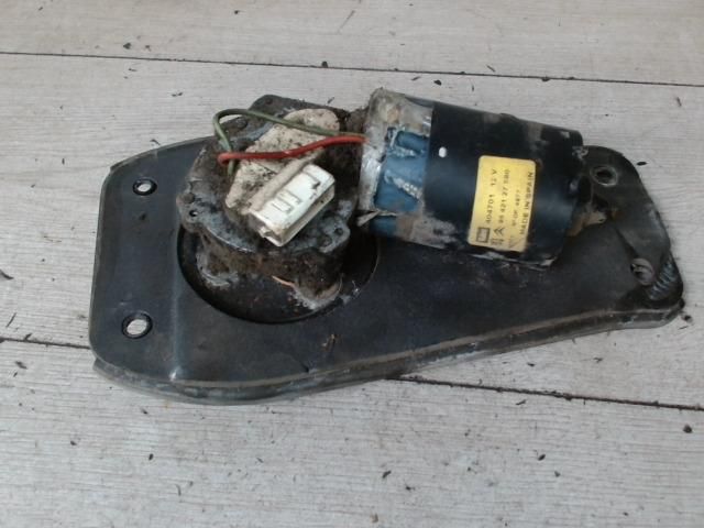 bontott CITROËN BERLINGO Első Ablaktörlő Motor