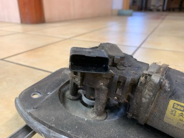 bontott CITROËN BERLINGO Első Ablaktörlő Szerkezet Motorral