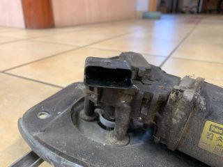 bontott CITROËN BERLINGO Első Ablaktörlő Szerkezet Motorral