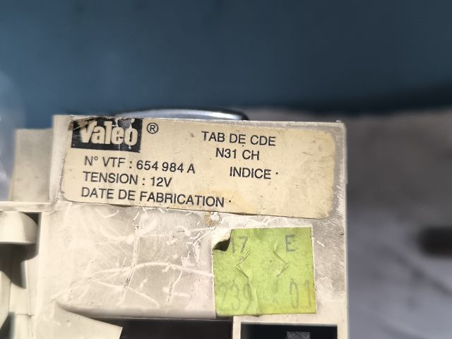 bontott CITROËN BERLINGO Fűtéskapcsoló (manuális klímás)