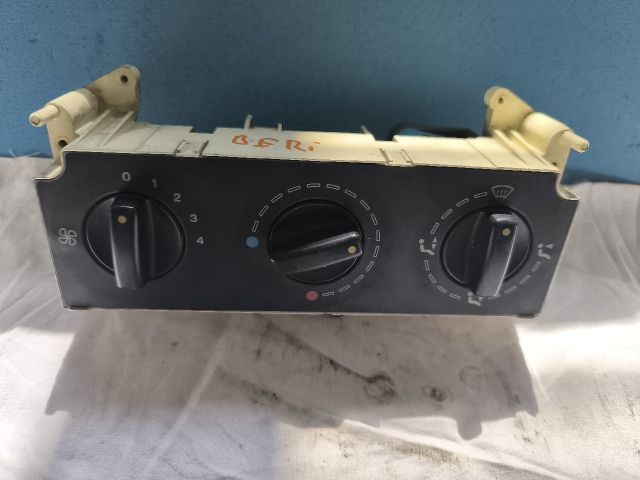 bontott CITROËN BERLINGO Fűtéskapcsoló (manuális klímás)