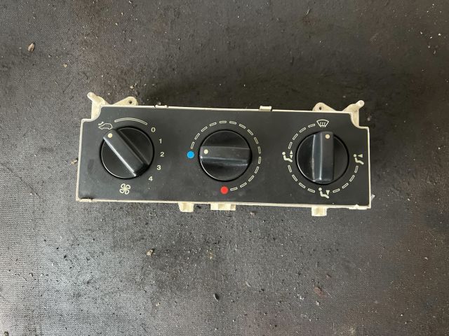 bontott CITROËN BERLINGO Fűtéskapcsoló (Nem klímás)