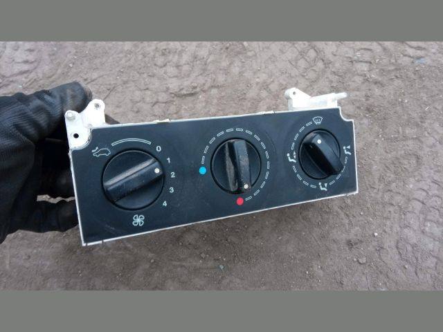 bontott CITROËN BERLINGO Fűtéskapcsoló (Nem klímás)