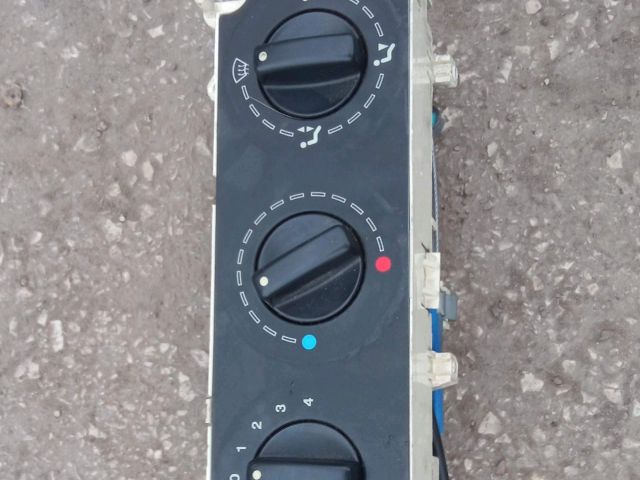 bontott CITROËN BERLINGO Fűtéskapcsoló (Nem klímás)