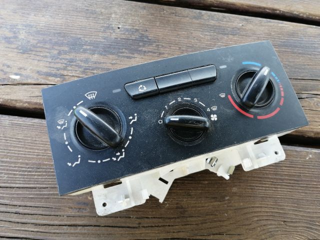 bontott CITROËN BERLINGO Fűtéskapcsoló (Nem klímás)