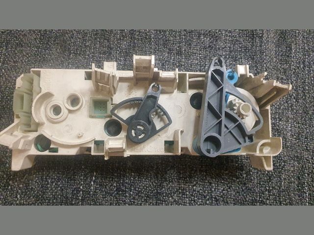 bontott CITROËN BERLINGO Fűtéskapcsoló (Nem klímás)