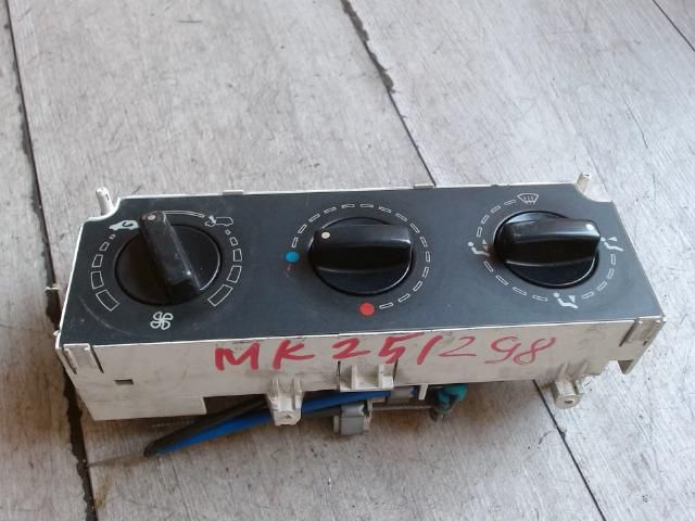 bontott CITROËN BERLINGO Fűtéskapcsoló