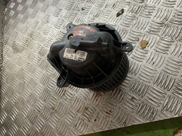 bontott CITROËN BERLINGO Fűtőmotor (Klímás)