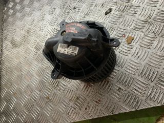 bontott CITROËN BERLINGO Fűtőmotor (Klímás)