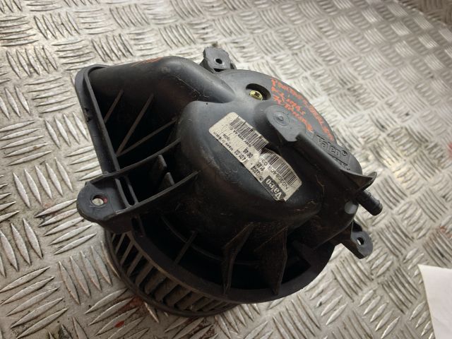 bontott CITROËN BERLINGO Fűtőmotor (Klímás)