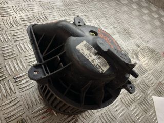 bontott CITROËN BERLINGO Fűtőmotor (Klímás)