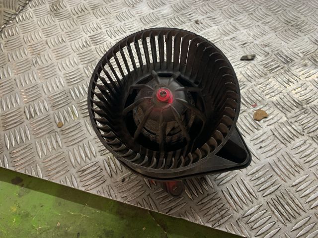 bontott CITROËN BERLINGO Fűtőmotor (Klímás)