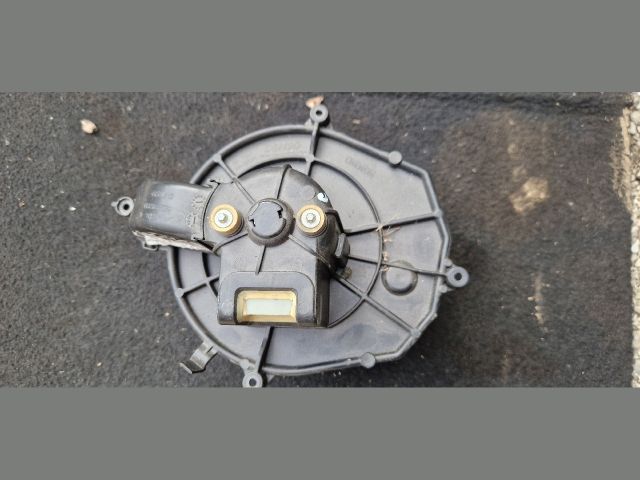 bontott CITROËN BERLINGO Fűtőmotor (Klímás)