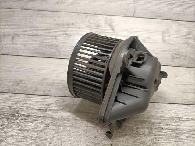 bontott CITROËN BERLINGO Fűtőmotor (Klímás)