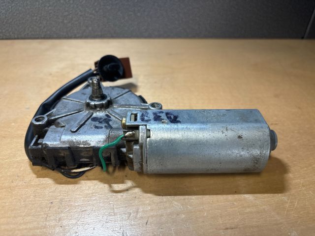 bontott CITROËN BERLINGO Hátsó Ablaktörlő Motor