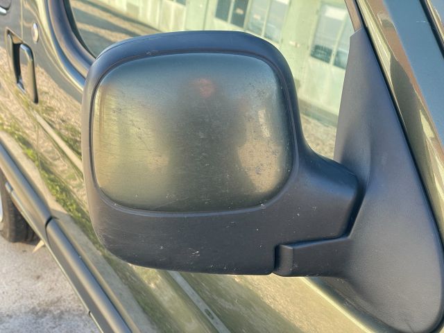 bontott CITROËN BERLINGO Hátsó Lökhárító Merevítő (Fém)