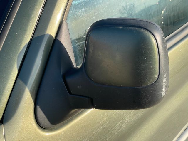 bontott CITROËN BERLINGO Hátsó Lökhárító (Részeivel)