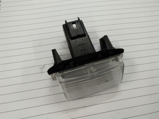 bontott CITROËN BERLINGO Hátsó Rendszámtábla Világítás