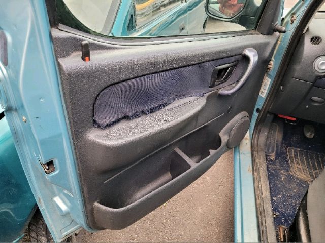 bontott CITROËN BERLINGO Hátsó Ülés