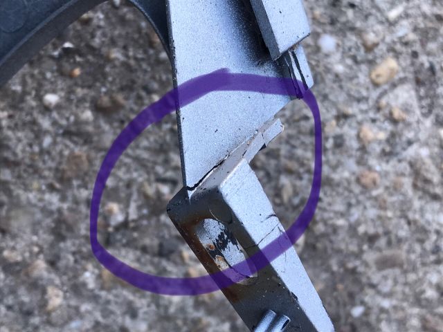 bontott CITROËN BERLINGO Hűtőrács