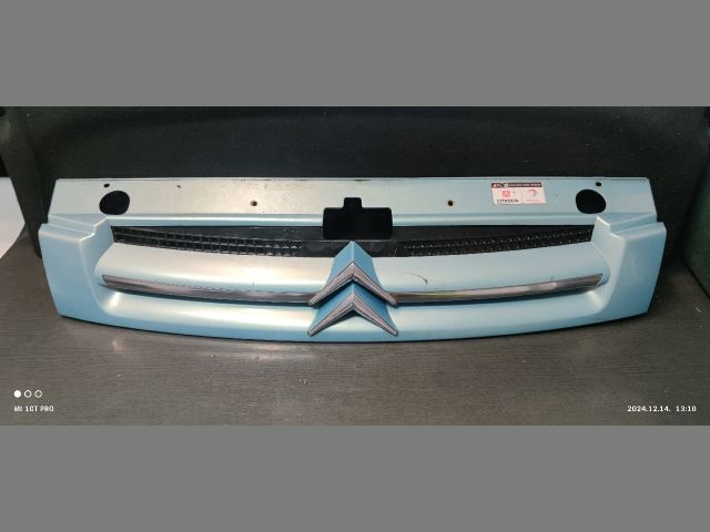 bontott CITROËN BERLINGO Hűtőrács