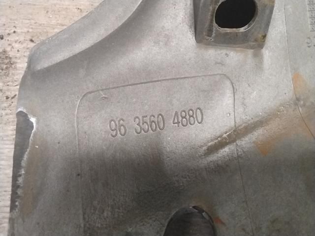 bontott CITROËN BERLINGO Hűtőrács