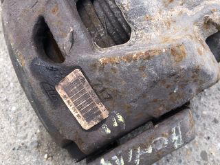 bontott CITROËN BERLINGO II Bal első Féknyereg Munkahengerrel