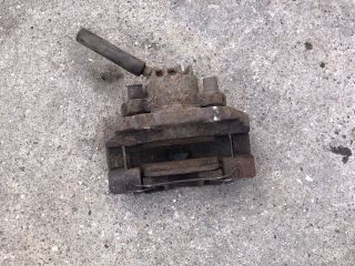 bontott CITROËN BERLINGO II Bal első Féknyereg Munkahengerrel