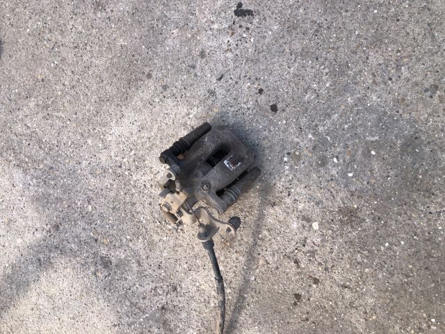 bontott CITROËN BERLINGO II Bal hátsó Féknyereg Munkahengerrel