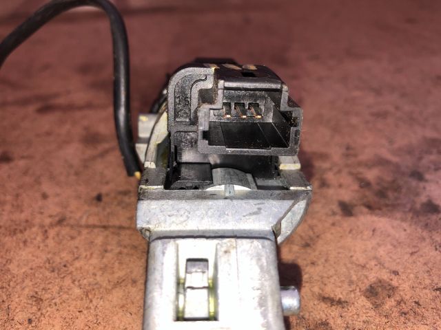 bontott CITROËN BERLINGO II Gyújtáskapcsoló