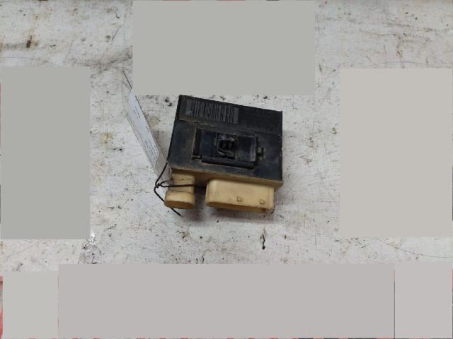 bontott CITROËN BERLINGO II Hűtőventilátor Relé