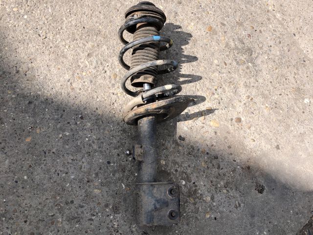 bontott CITROËN BERLINGO II Jobb első Gólyaláb (Lengécsillapító, Rugó)