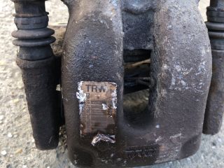 bontott CITROËN BERLINGO II Jobb hátsó Féknyereg Munkahengerrel