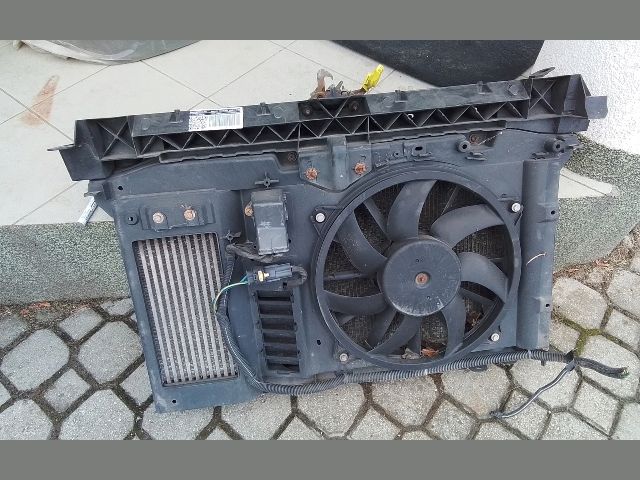 bontott CITROËN BERLINGO II Komplett Homlokfal (Részeivel)