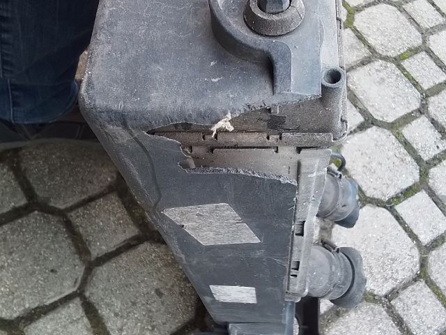 bontott CITROËN BERLINGO II Komplett Homlokfal (Részeivel)