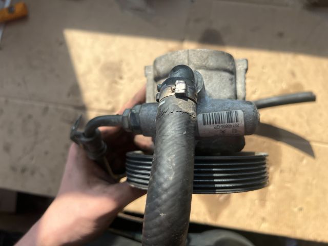 bontott CITROËN BERLINGO II Kormányszervó Motor (Hidraulikus)