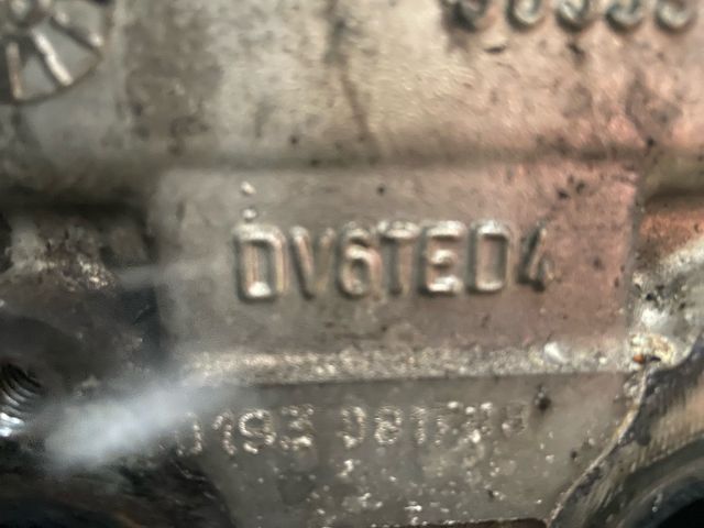 bontott CITROËN BERLINGO II Motor (Fűzött blokk hengerfejjel)