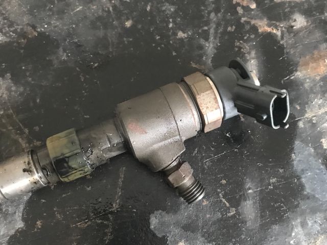 bontott CITROËN BERLINGO II Porlasztó (1 db)