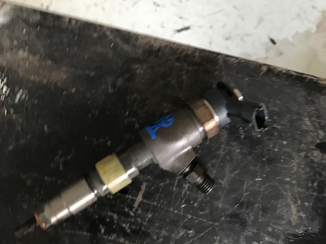 bontott CITROËN BERLINGO II Porlasztó (1 db)