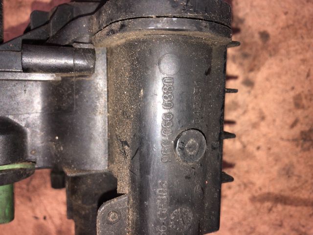 bontott CITROËN BERLINGO II Termosztátház