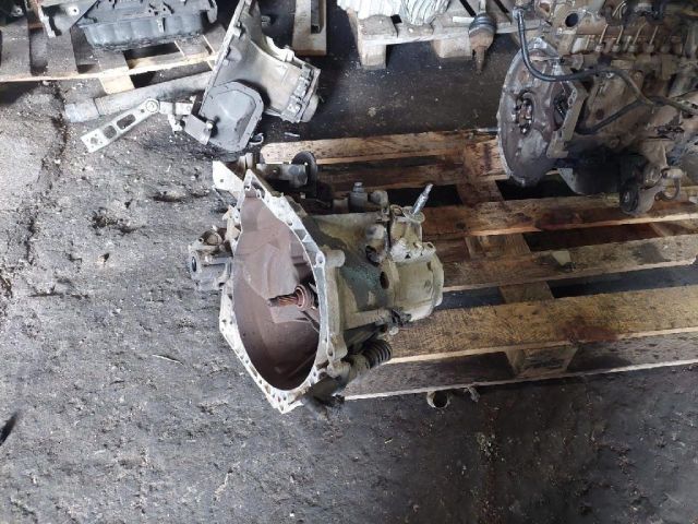 bontott CITROËN BERLINGO II Váltó (Mechanikus)