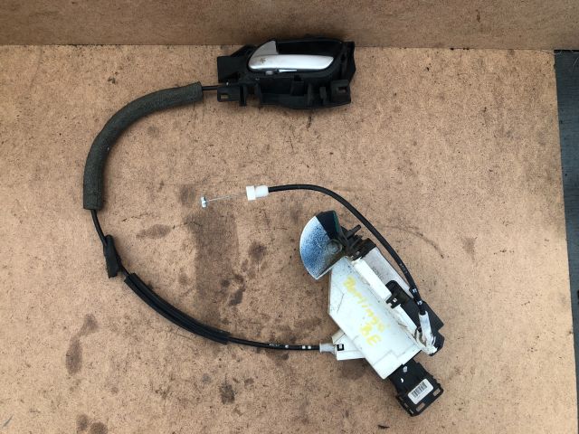 bontott CITROËN BERLINGO II Bal első Ajtózár